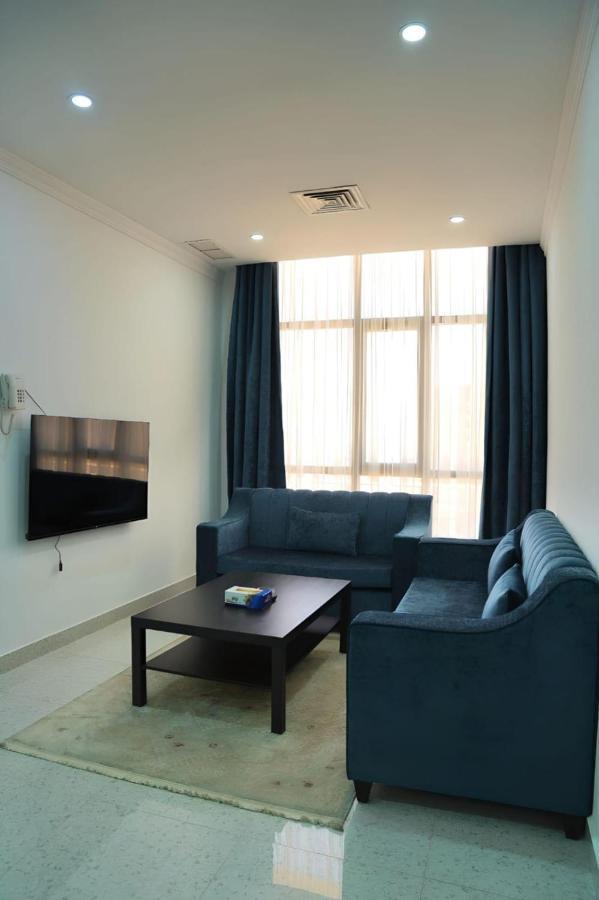 De Iris Regency Fahaheel Appartement Koeweit Buitenkant foto
