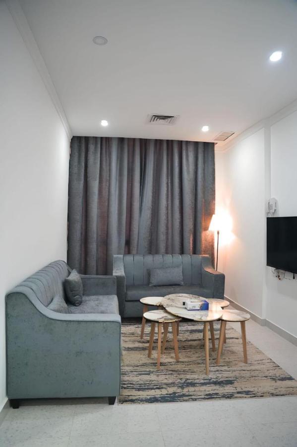 De Iris Regency Fahaheel Appartement Koeweit Buitenkant foto