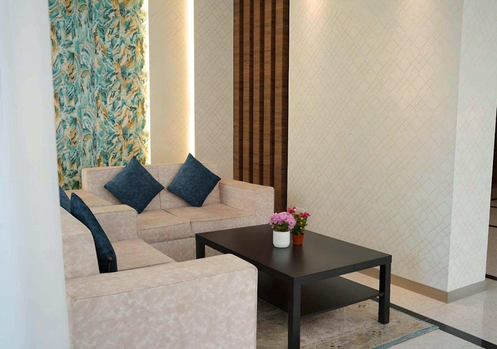 De Iris Regency Fahaheel Appartement Koeweit Buitenkant foto